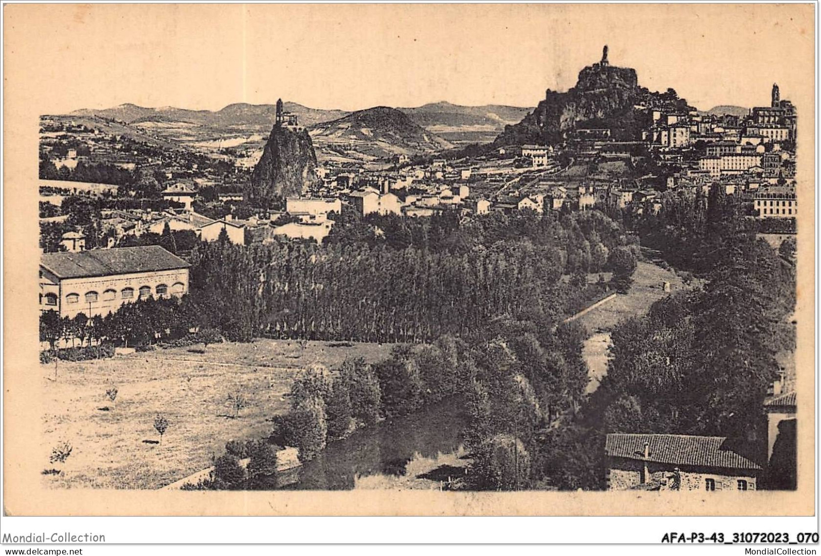 AFAP3-43-0255 - LE PUY - Vue Générale Prise Du Rocher D'espaly - Le Puy En Velay