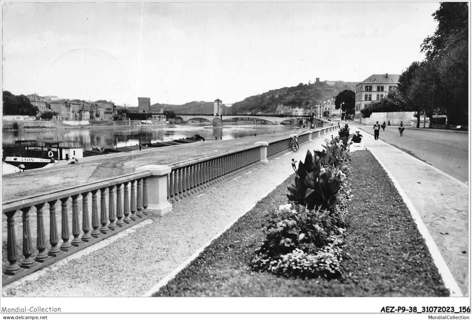 AEZP9-38-0818 - VIENNE-SUR-LE-RHONE - Les Quais Du Rhône  - Vienne