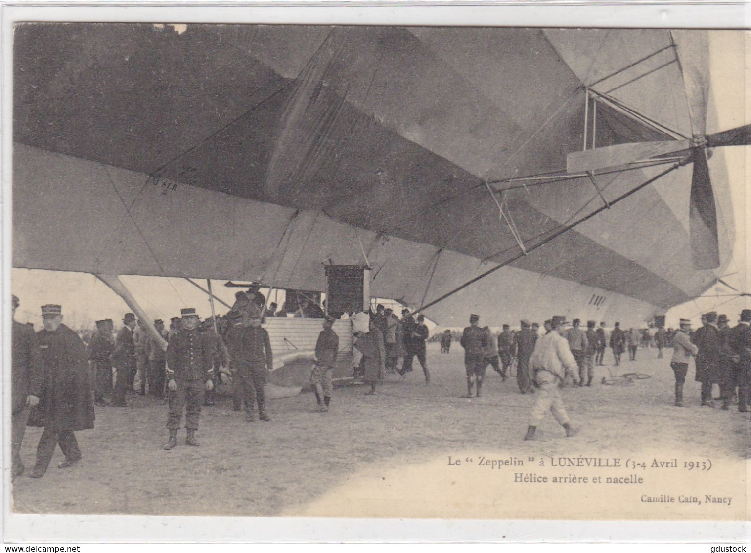 Le "Zeppelin" à Lunéville (3-4 Avril 1913) - Hélice Arrière Et Nacelle - Dirigeables