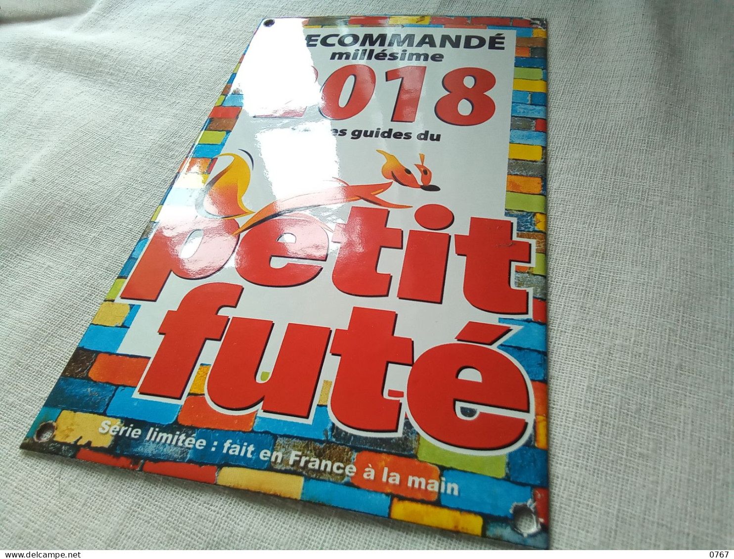 Plaque émaillée Petit Futé 2018 Série Limitée Fabriquer En France A La Main ( Bazarcollect28 ) - Tin Signs (after1960)