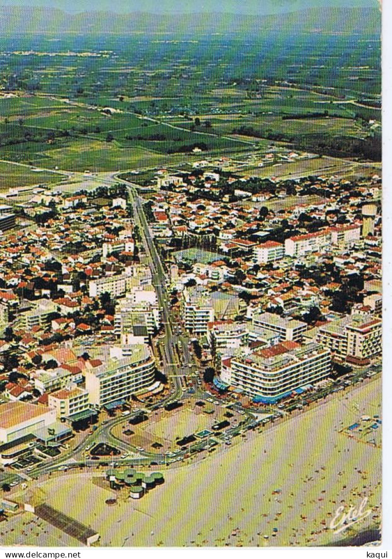 PYRENEES-ORIENTALES - CANET-PLAGE - Vue Aérienne - La Plage - La Place Et L'Avenue - Editions Estel - N° 1788 Z - Canet Plage