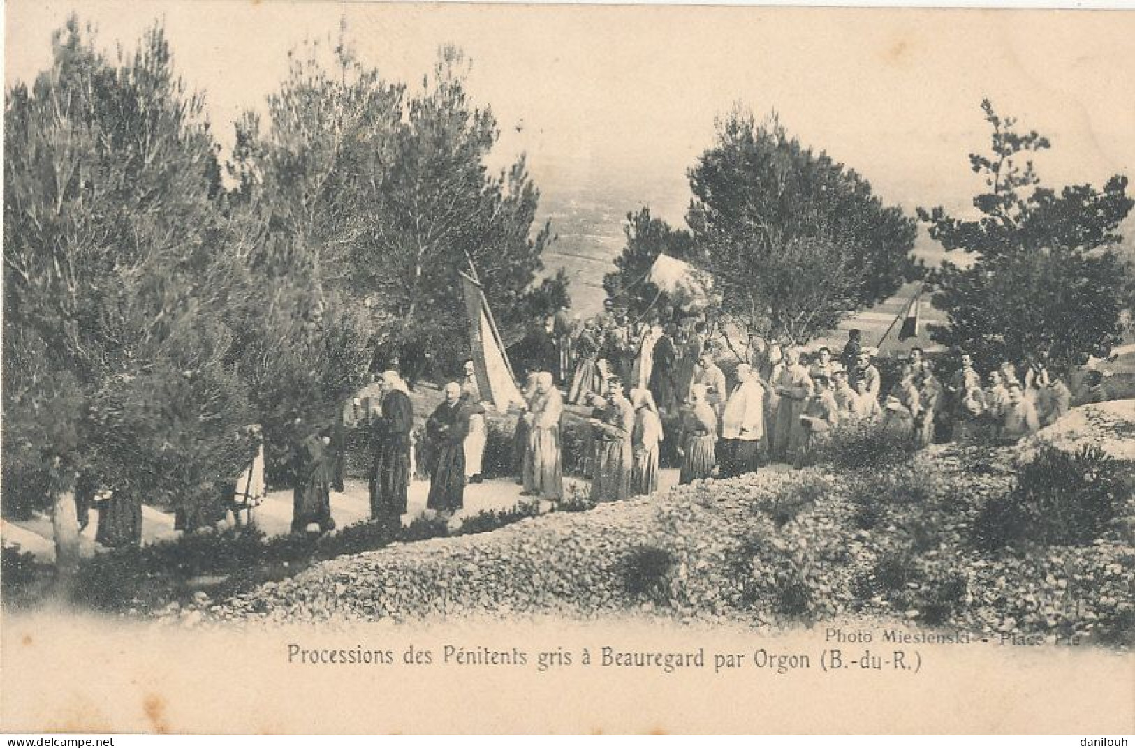 13 // ORGON  Procession Des Penitents Gris à Beauregard - Autres & Non Classés