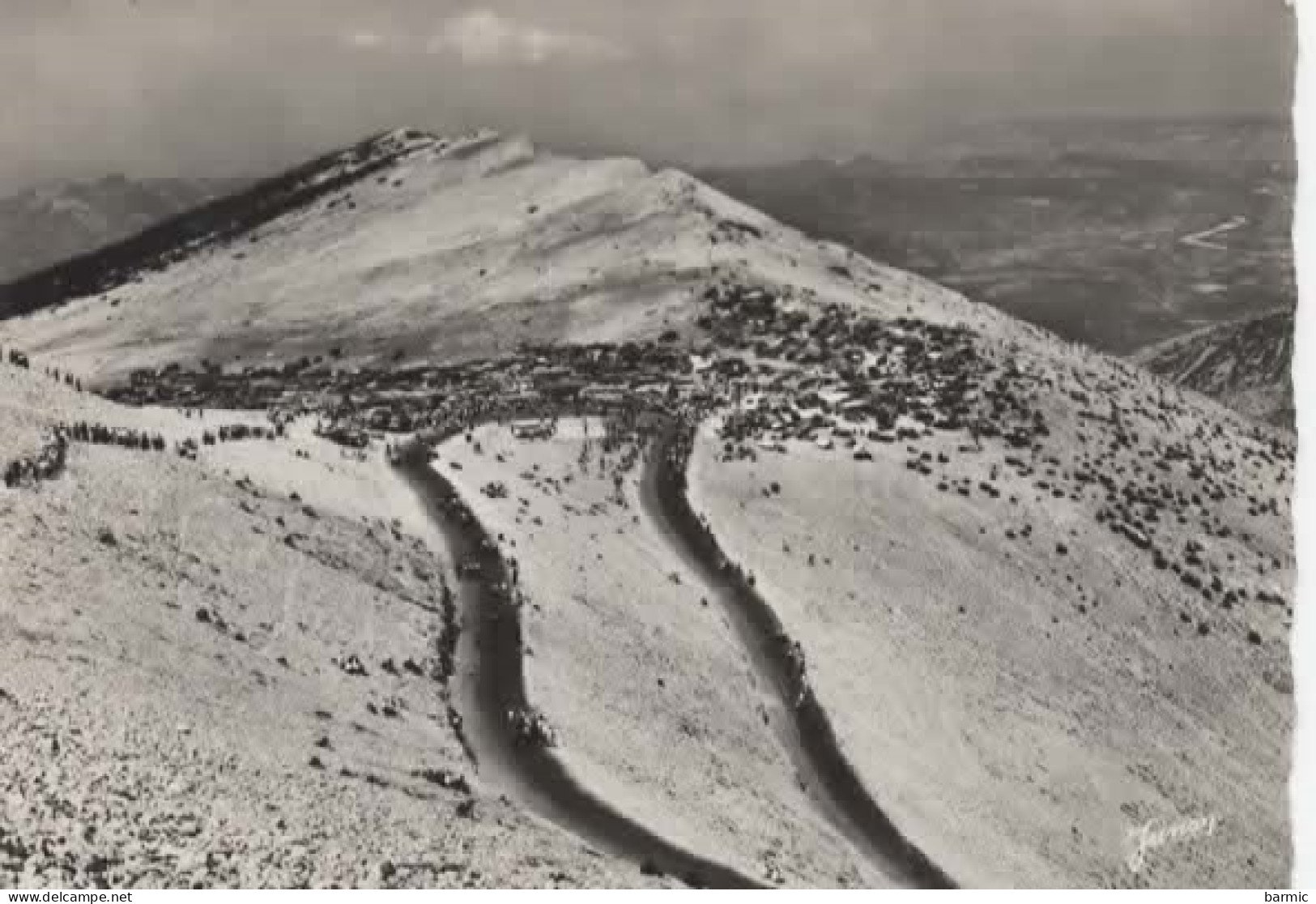 MONT VENTOUX, ARETE OUEST, GARAGE LE JOUR DU PASSAGE DU TOUR DE FRANCE  REF 16446 - Autres & Non Classés