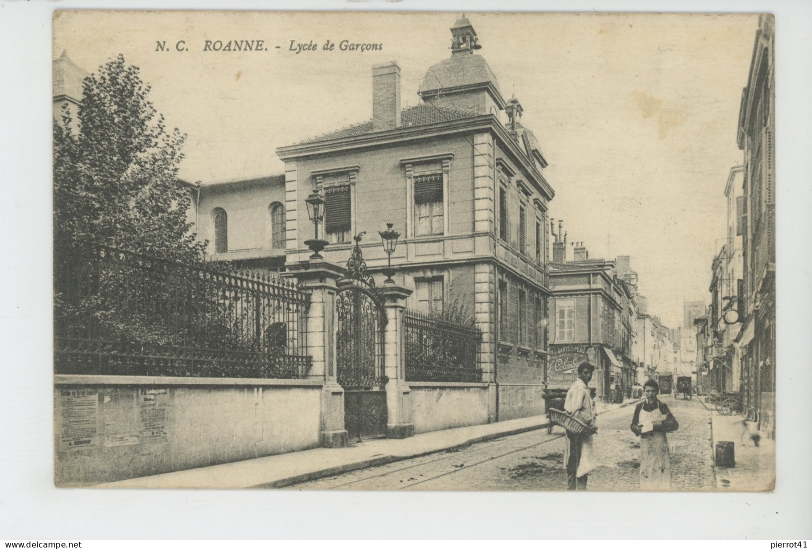 ROANNE - Lycée De Garçons - Roanne