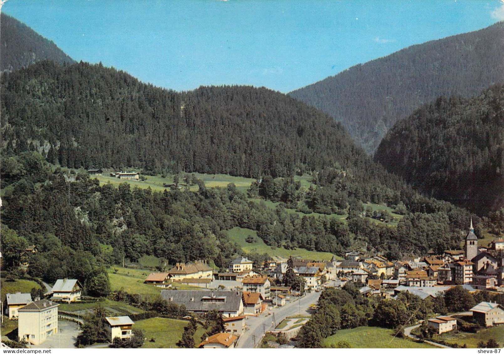 73 - Beaufort Sur Doron - Vue Générale - Beaufort