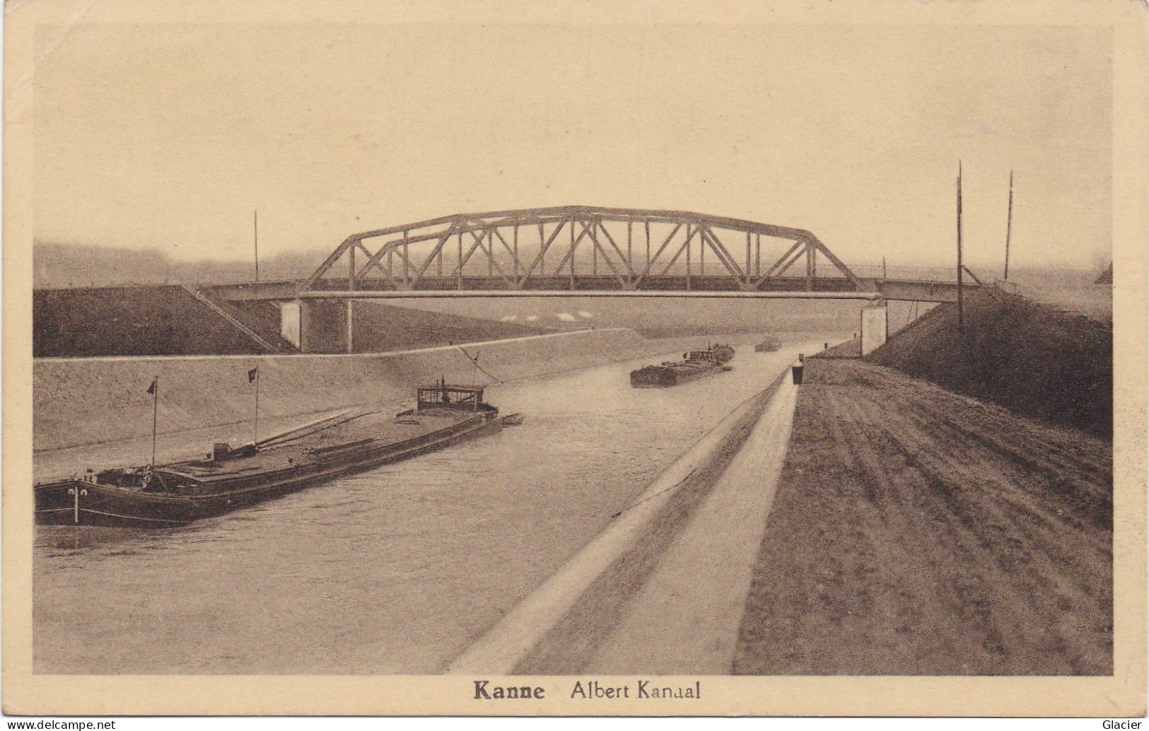 Kanne - Albert Kanaal - Péniches - Binnenschepen - Riemst