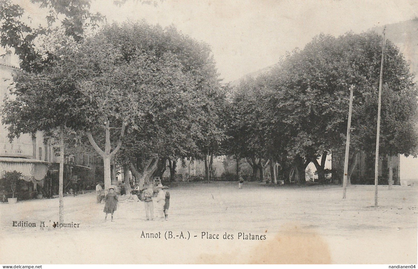 CPA - 04 - Annot - Place Des Platanes - Other & Unclassified