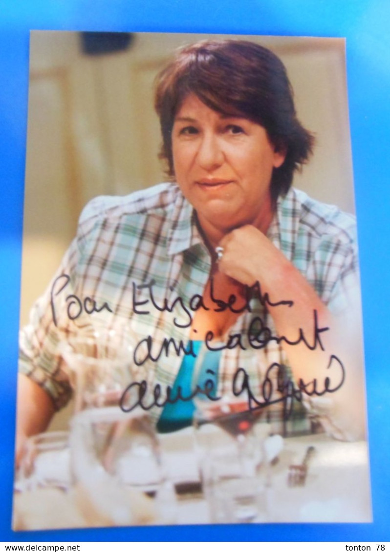 AUTOGRAPHE DE ANNIE GREGORIO SUR PHOTO - Acteurs & Comédiens