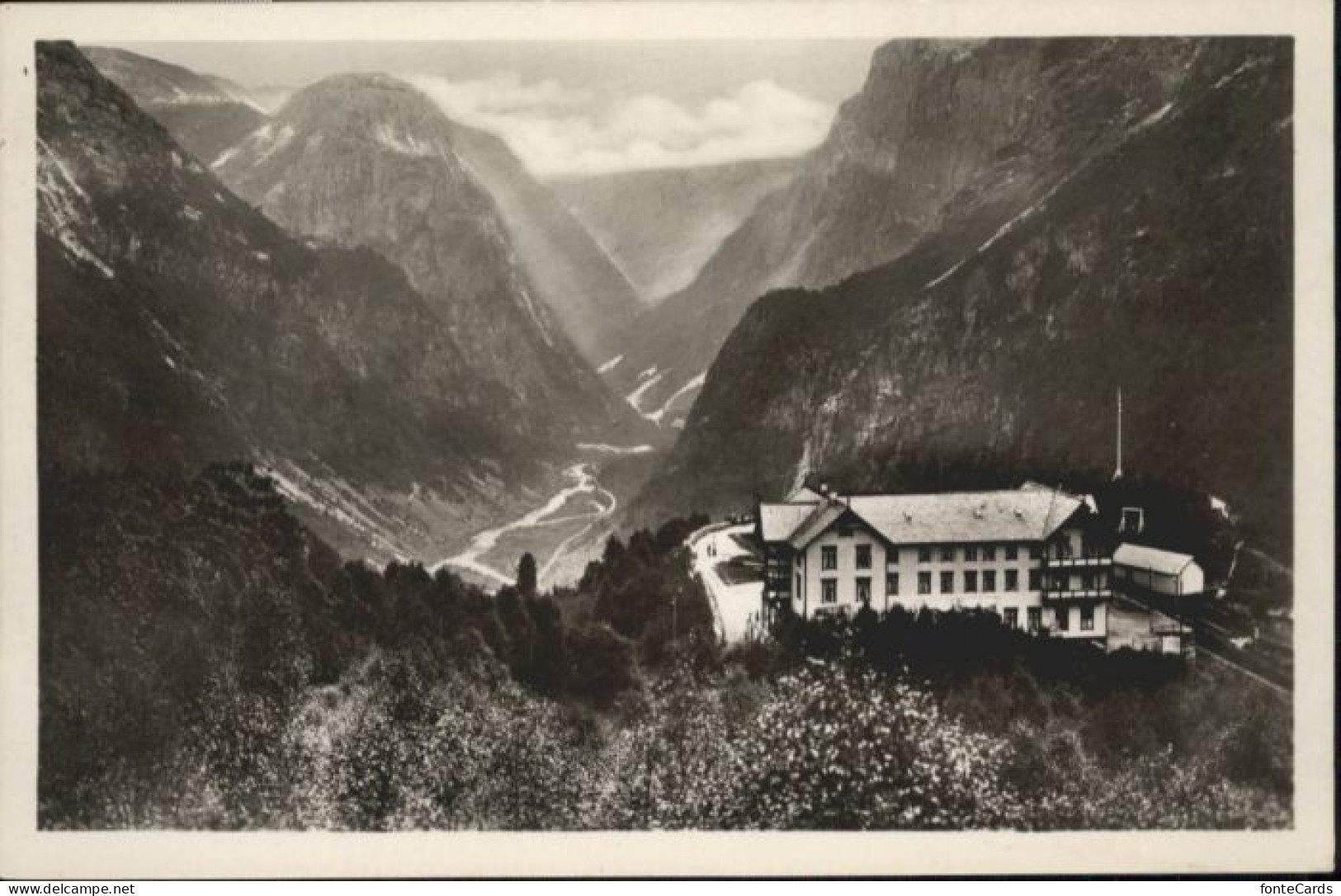 10873878 Stalheim Norwegen Naerotal Stalheim-Hotel *  - Norvège