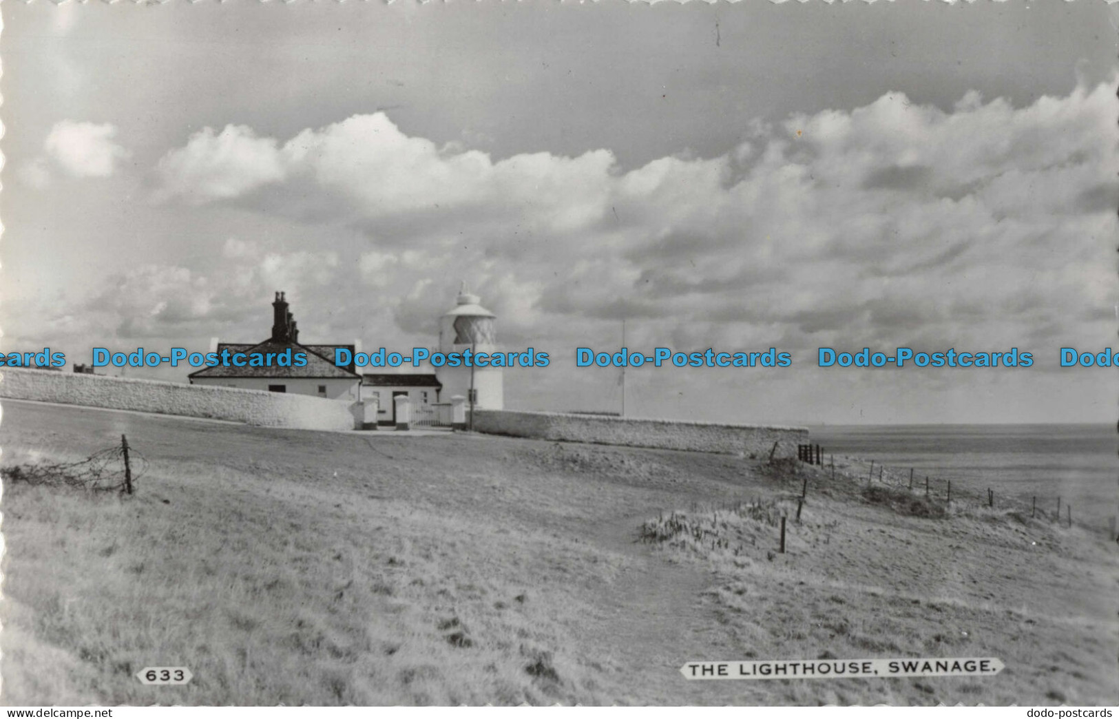 R098168 The Lighthouse. Swanage. Dearden And Wade. Sunny South. No 633. RP - World