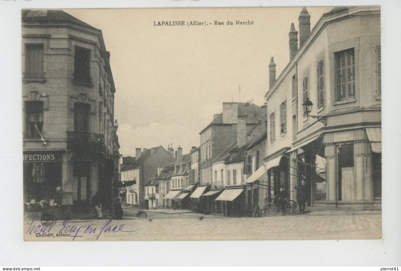 LAPALISSE - Rue Du Marché - Lapalisse