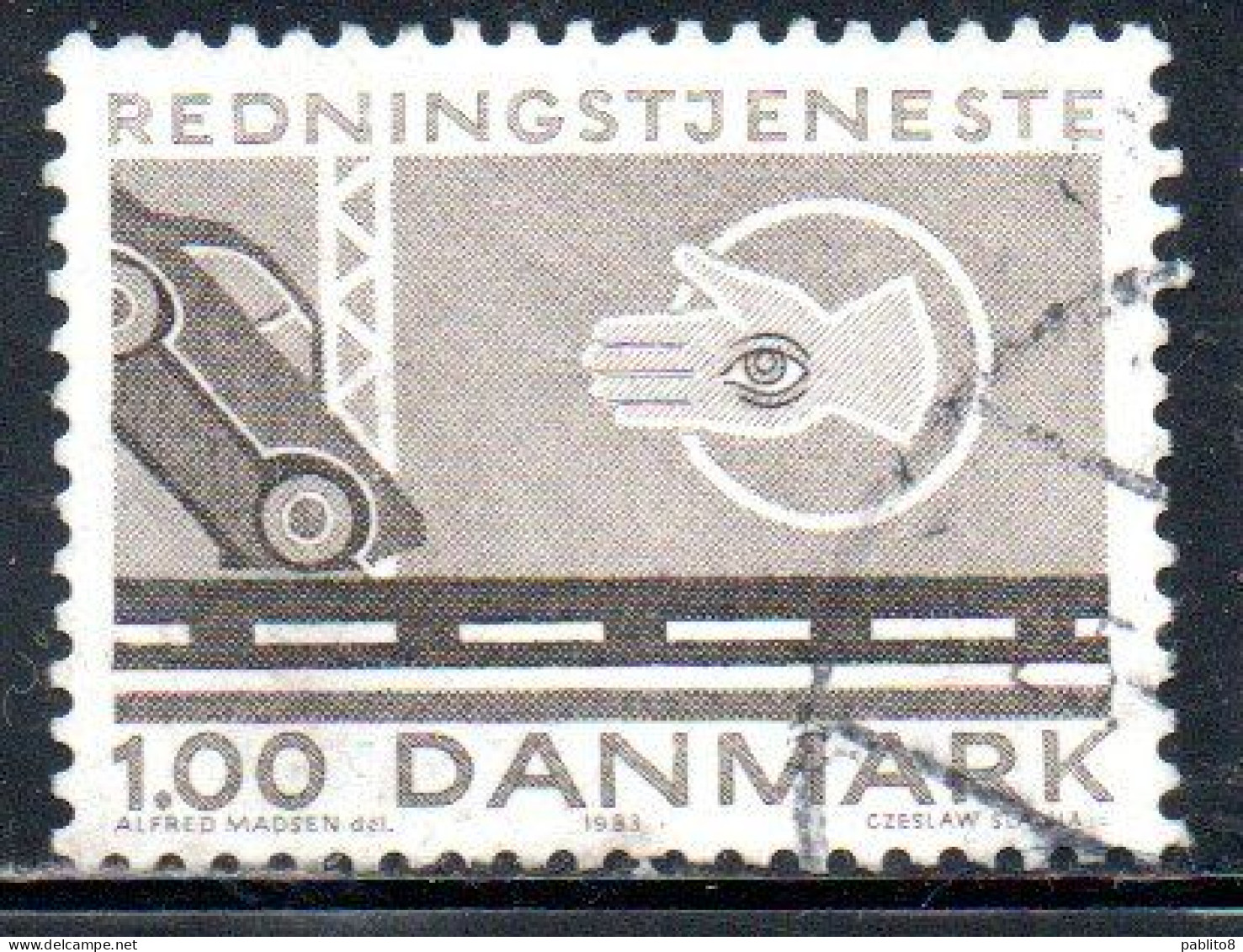 DANEMARK DANMARK DENMARK DANIMARCA 1983 LIFE SAVING AND SALVAGE SERVICE CAR CRASH POLICE 1k USED USATO OBLITERE - Used Stamps