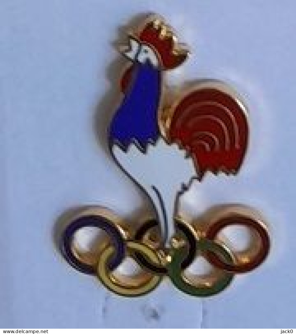 Pin' S  Doré  Sports  Jeux  Olympiques  Avec  Anneaux  Olympiques  Et  Animal  COQ  Tricolore - Olympische Spiele