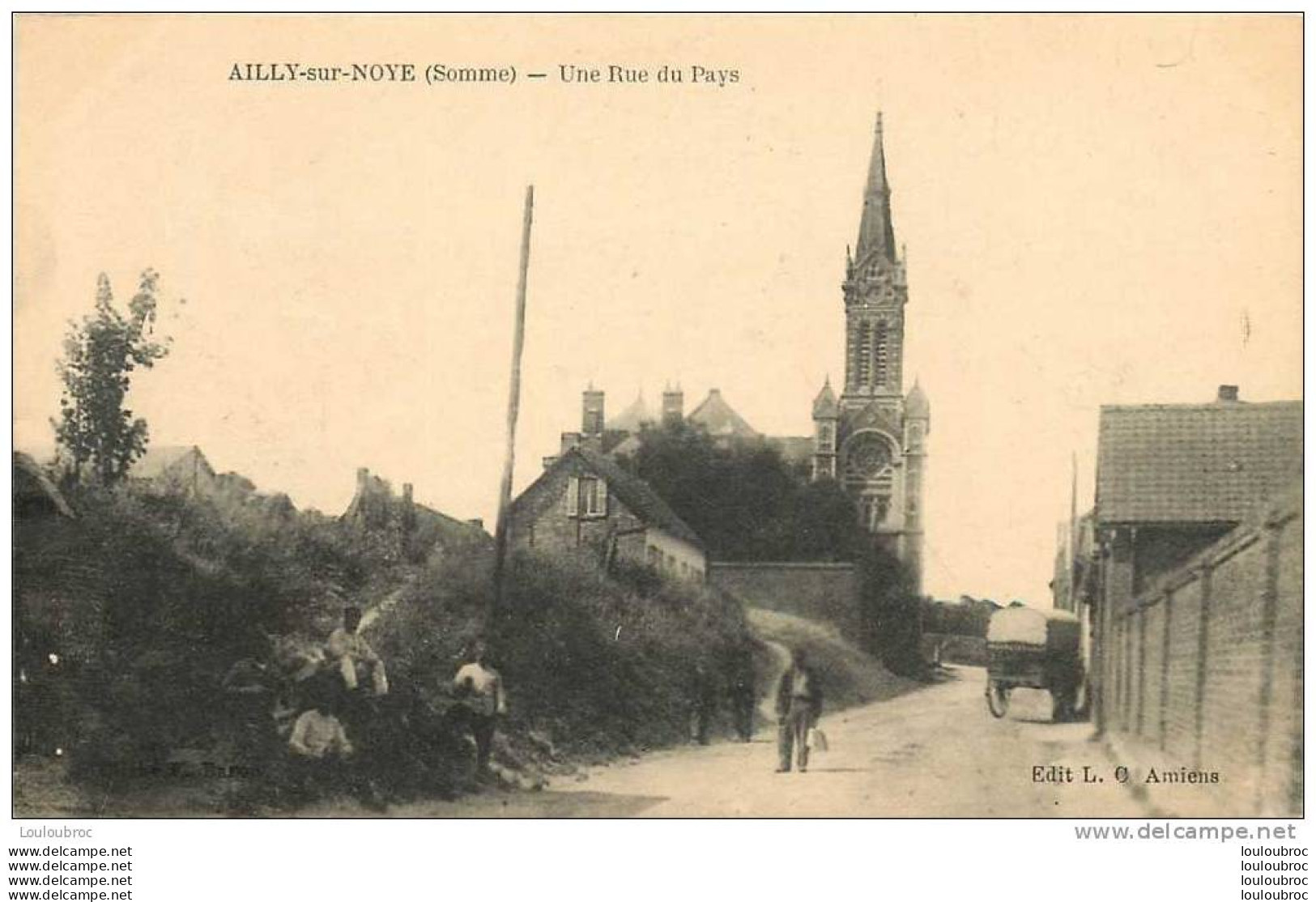 80 AILLY SUR NOYE UNE RUE DU PAYS - Ailly Sur Noye