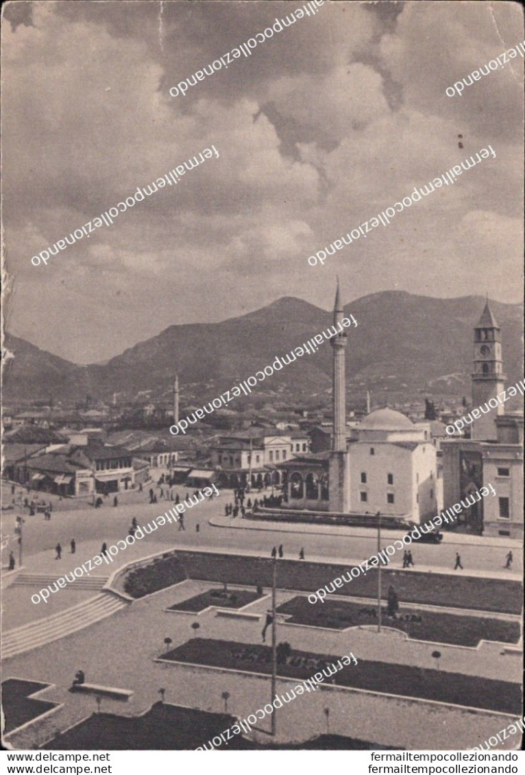 Cm665 Cartolina Tirana Piazza Scauderbeg Albania - Autres & Non Classés