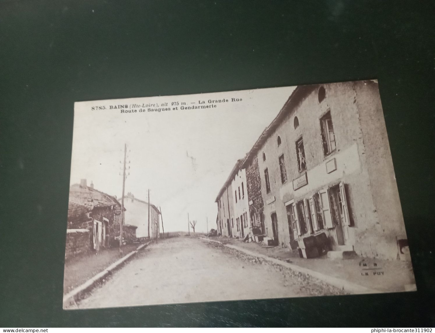 B1/353- BAINS - La Grande Rue. Route De Saugues Et Gendarmerie - Other & Unclassified