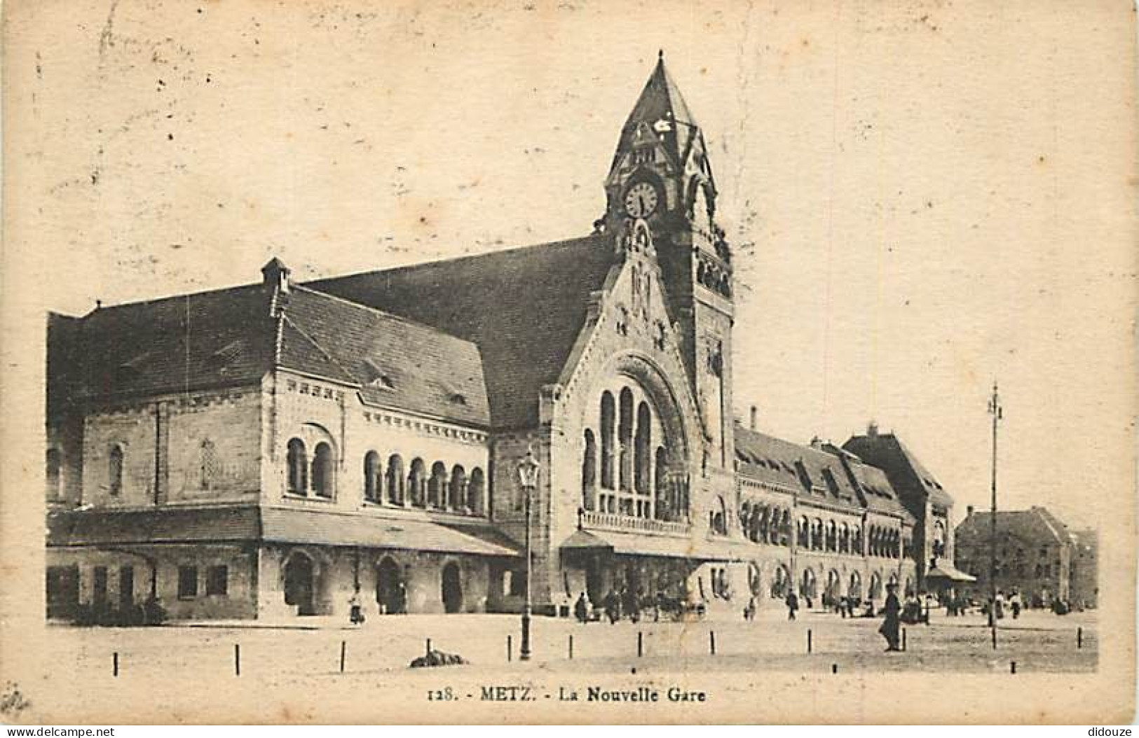 57 - Metz - La Nouvelle Gare - Animée - CPA - Voir Scans Recto-Verso - Metz