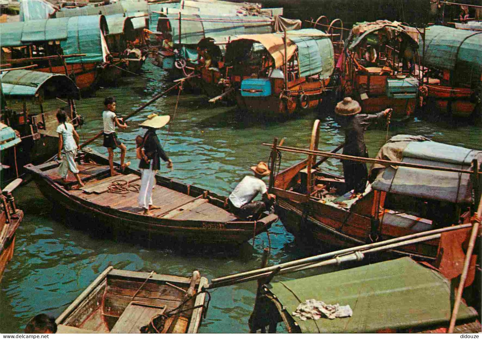 Hong Kong - A Floating Village In Aberdeen - CPM - Carte Neuve - Voir Scans Recto-Verso - China (Hongkong)