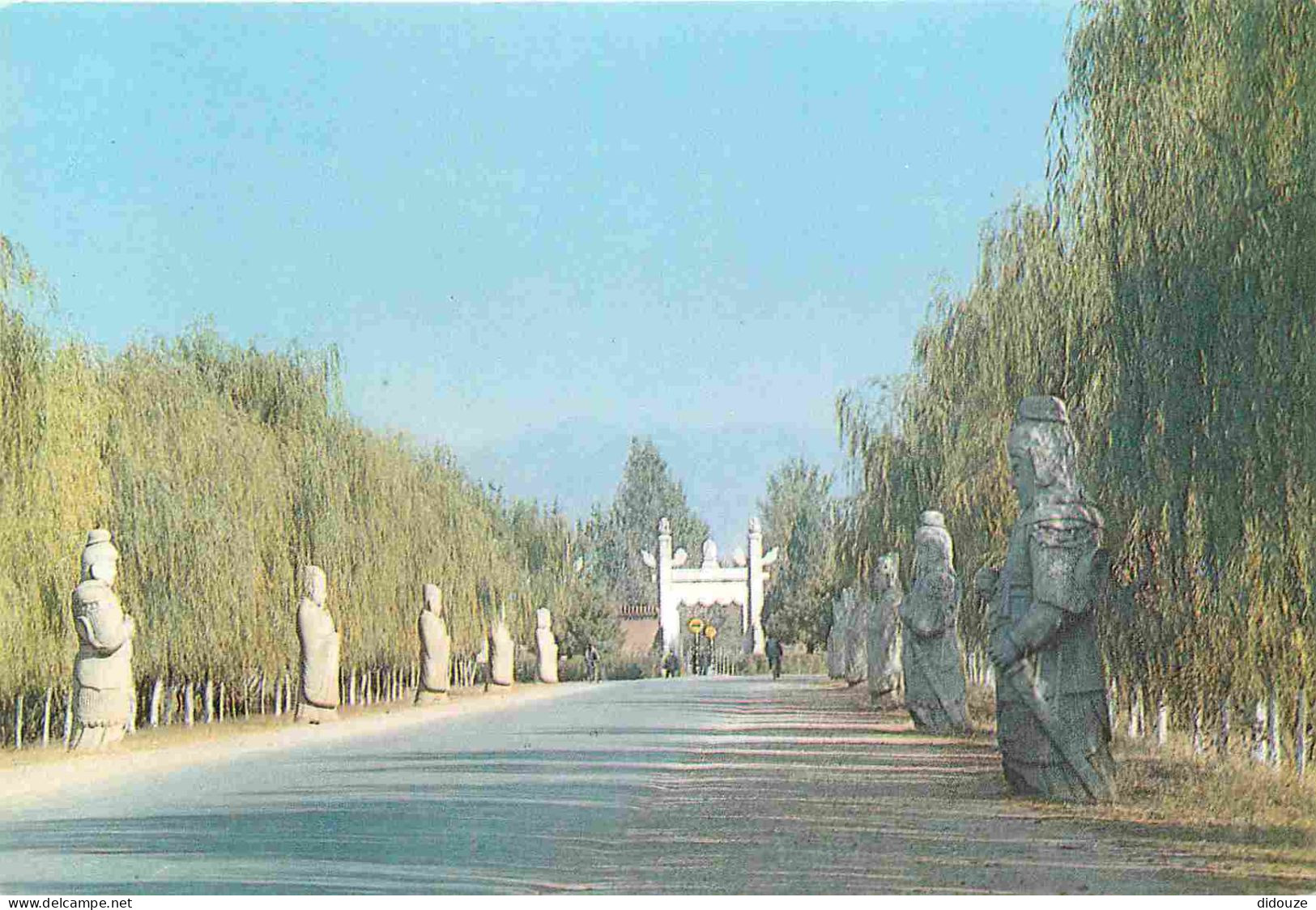 Chine - Ming Tombs - Stones Figures - China - CPM - Carte Neuve - Voir Scans Recto-Verso - Chine