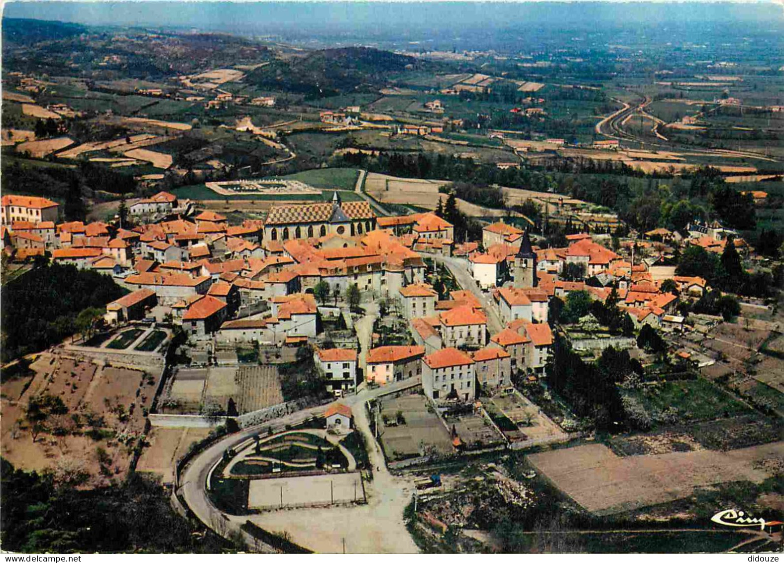 42 - Ambierle - Vue Générale Aérienne - CPM - Voir Scans Recto-Verso - Autres & Non Classés