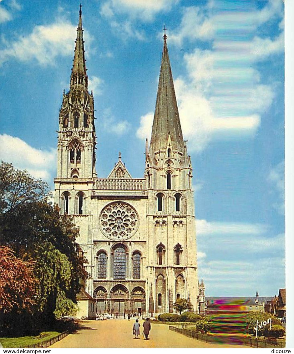 28 - Chartres - Cathédrale Notre Dame - Façade Principale - CPM - Voir Scans Recto-Verso - Chartres