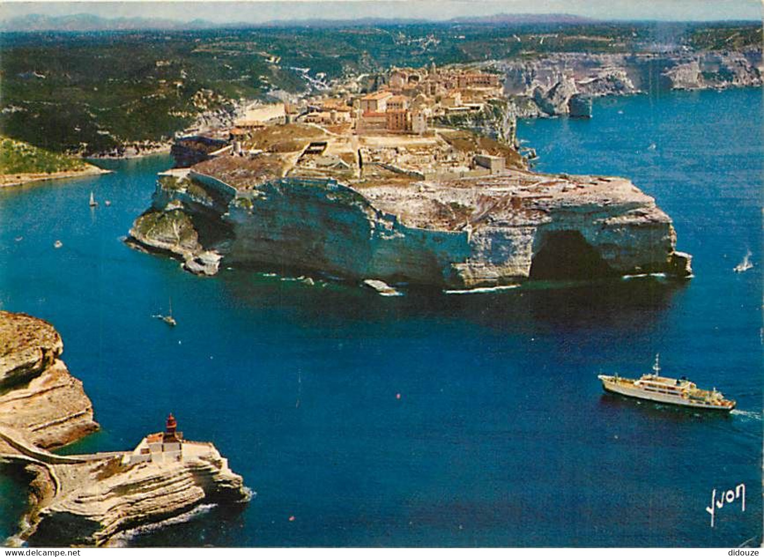 20 - Bonifacio - Le Bateau De Sardaigne Va Franchir Le Goulet Pour Entrer Au Port - Vue Aérienne - CPM - Voir Scans Rect - Autres & Non Classés