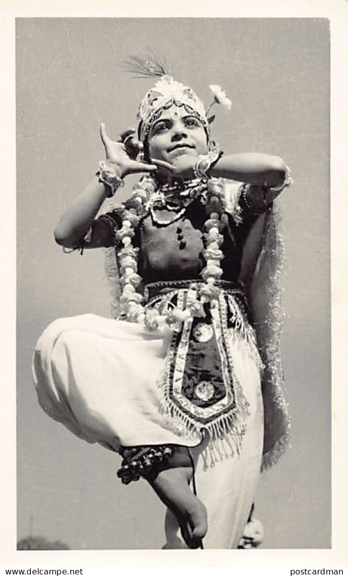 India - Dancer - REAL PHOTO - Publ. C. R. Rangoon Studio  - India