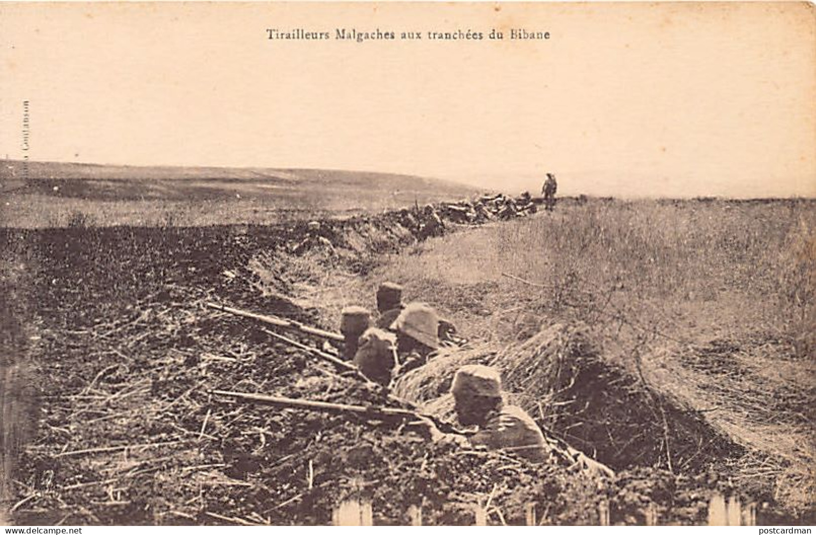 MADAGASCAR - Tirailleurs Malgaches Aux Tranchées D'El Bibane Lors De La Guerre Du Rif Au Maroc - Ed. Coutanson  - Madagascar