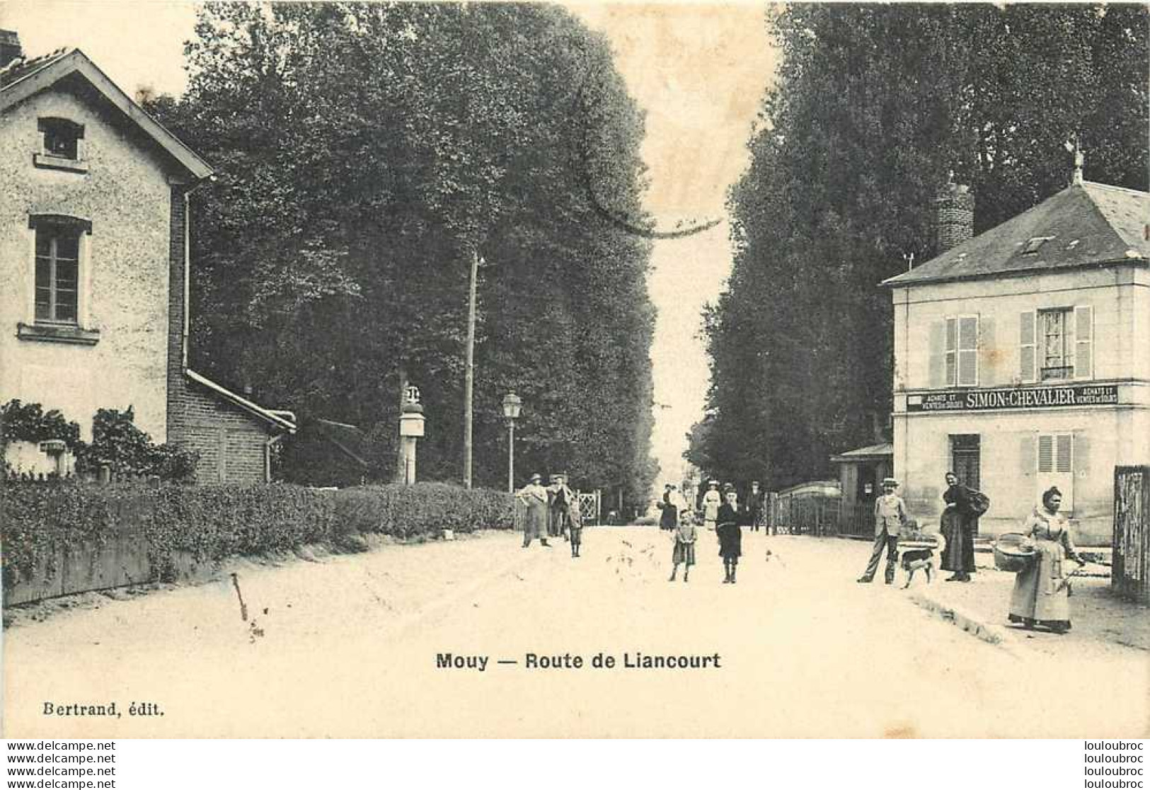 60 MOUY ROUTE DE LIANCOURT - Mouy