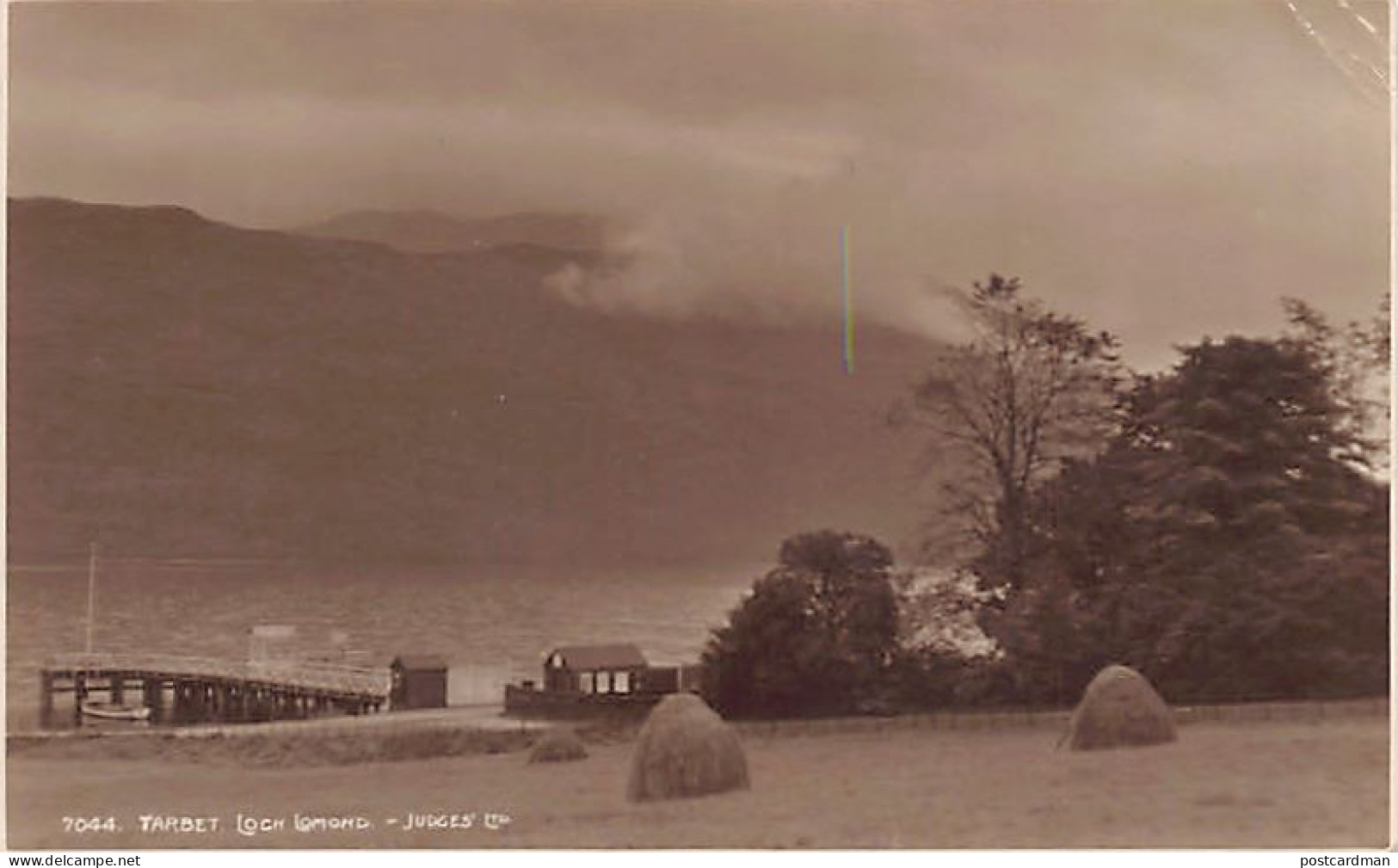 Scotland - TARBET (Argyll) Loch Lomond - REAL PHOTO - Publ. Judges 7044 - Argyllshire