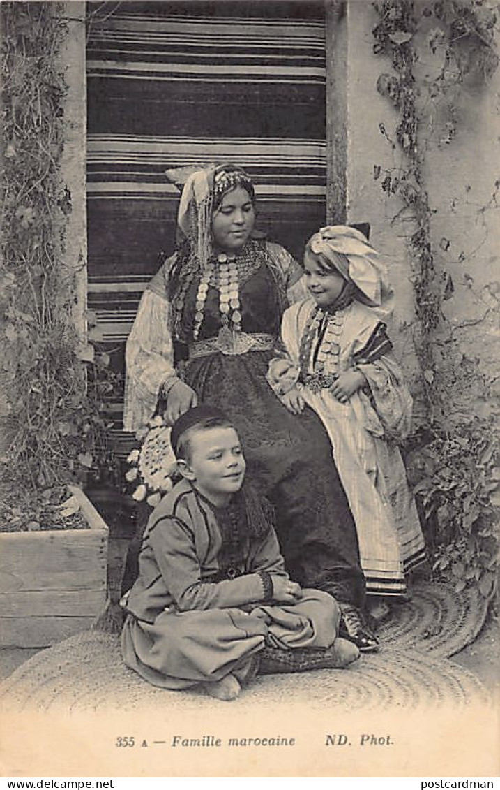 Judaica - ALGÉRIE - Famille Marocaine - Juive ? - Ed. ND Phot. Neurdein 355A - Judaisme