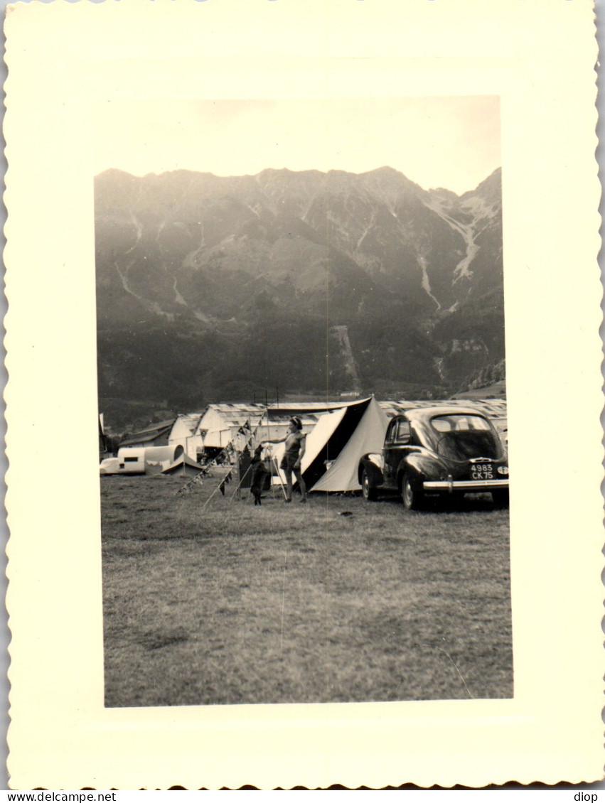 Photographie Photo Vintage Snapshot Amateur Automobile Voiture Auto Innsbruck  - Orte