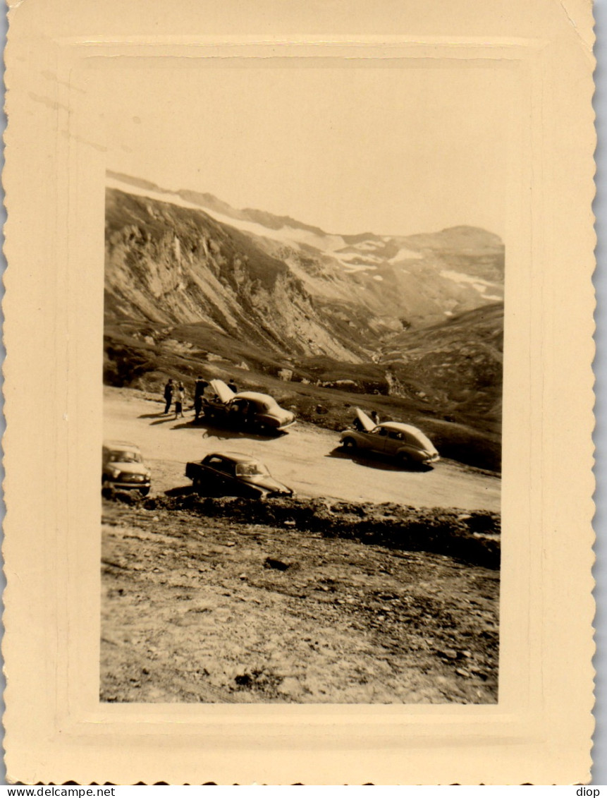 Photographie Photo Vintage Snapshot Amateur Automobile Voiture Iseran - Automobiles