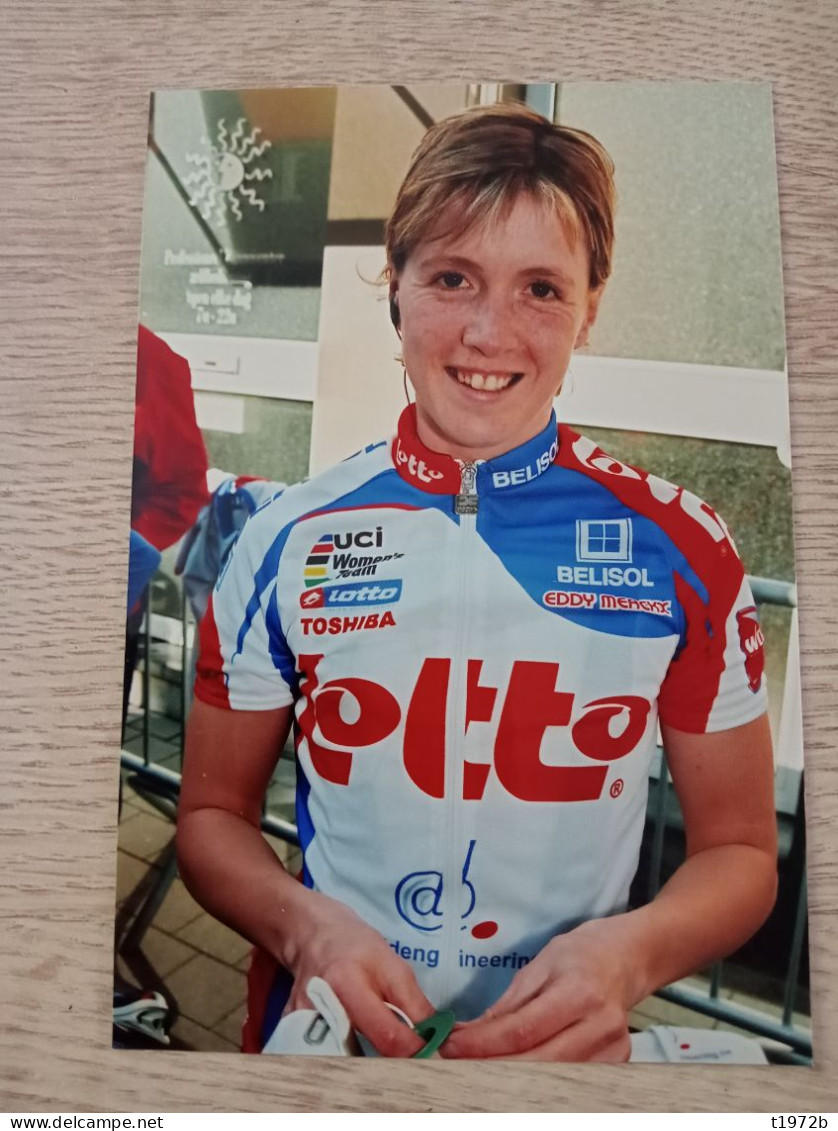 Photo Originale Cyclisme Cycling Ciclismo Ciclista Wielrennen Radfahren DELFOSSE CATHERINE (Lotto-Belisol Ladies  2006) - Cycling