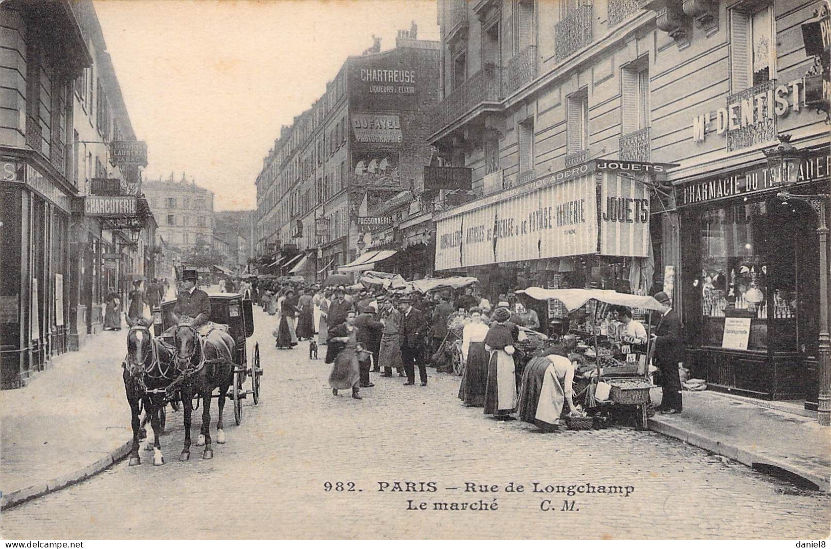 PARIS - Rue De Longchamp - Le Marché - Paris (16)