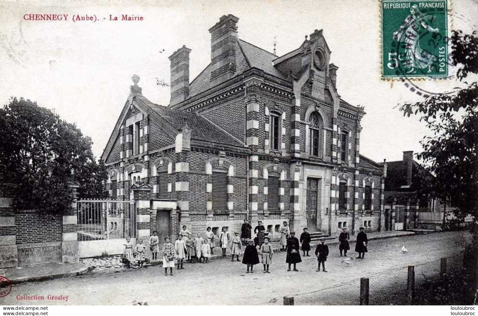 10 CHENNEGY LA MAIRIE - Other & Unclassified