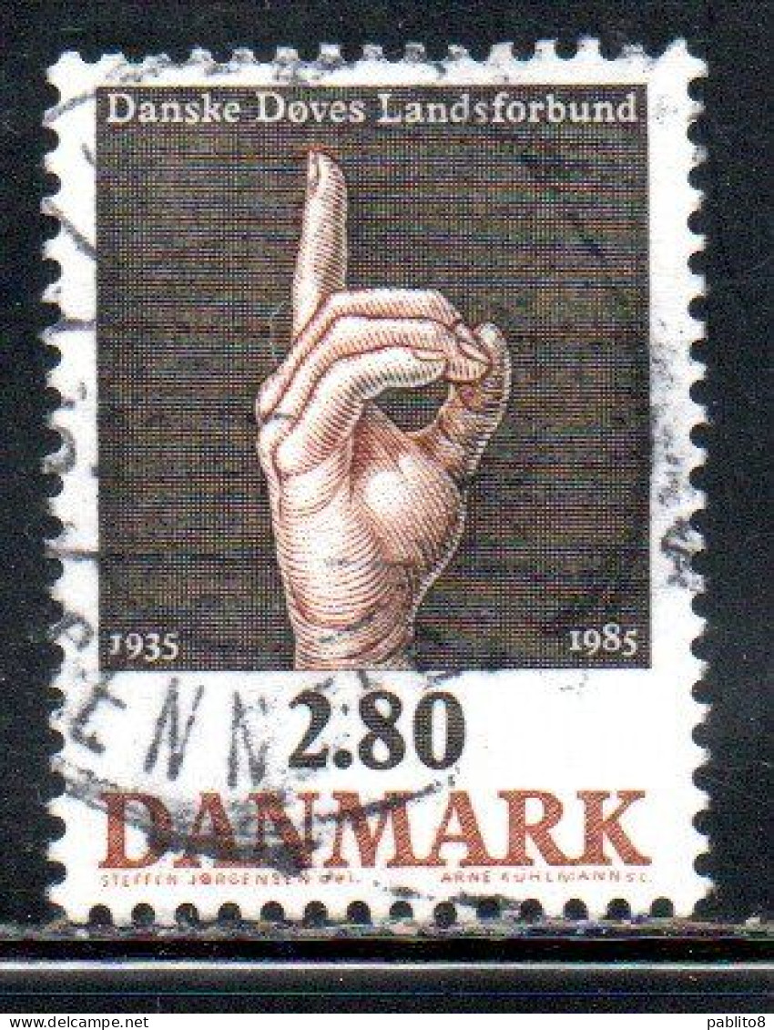 DANEMARK DANMARK DENMARK DANIMARCA 1985 DANISH ASSOCIATION FOR THE DEAF HAND SIGNING D 2.80k USED USATO OBLITERE' - Used Stamps