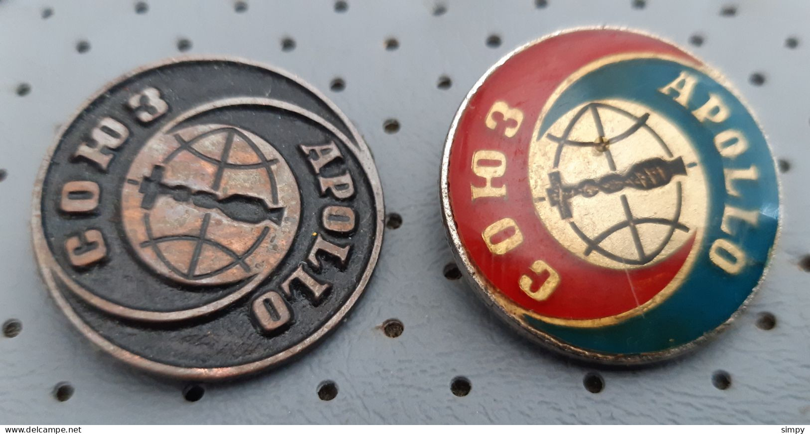 Apollo Soyuz 3 Mission Space Vintage Yugoslavia  Pins - Spazio