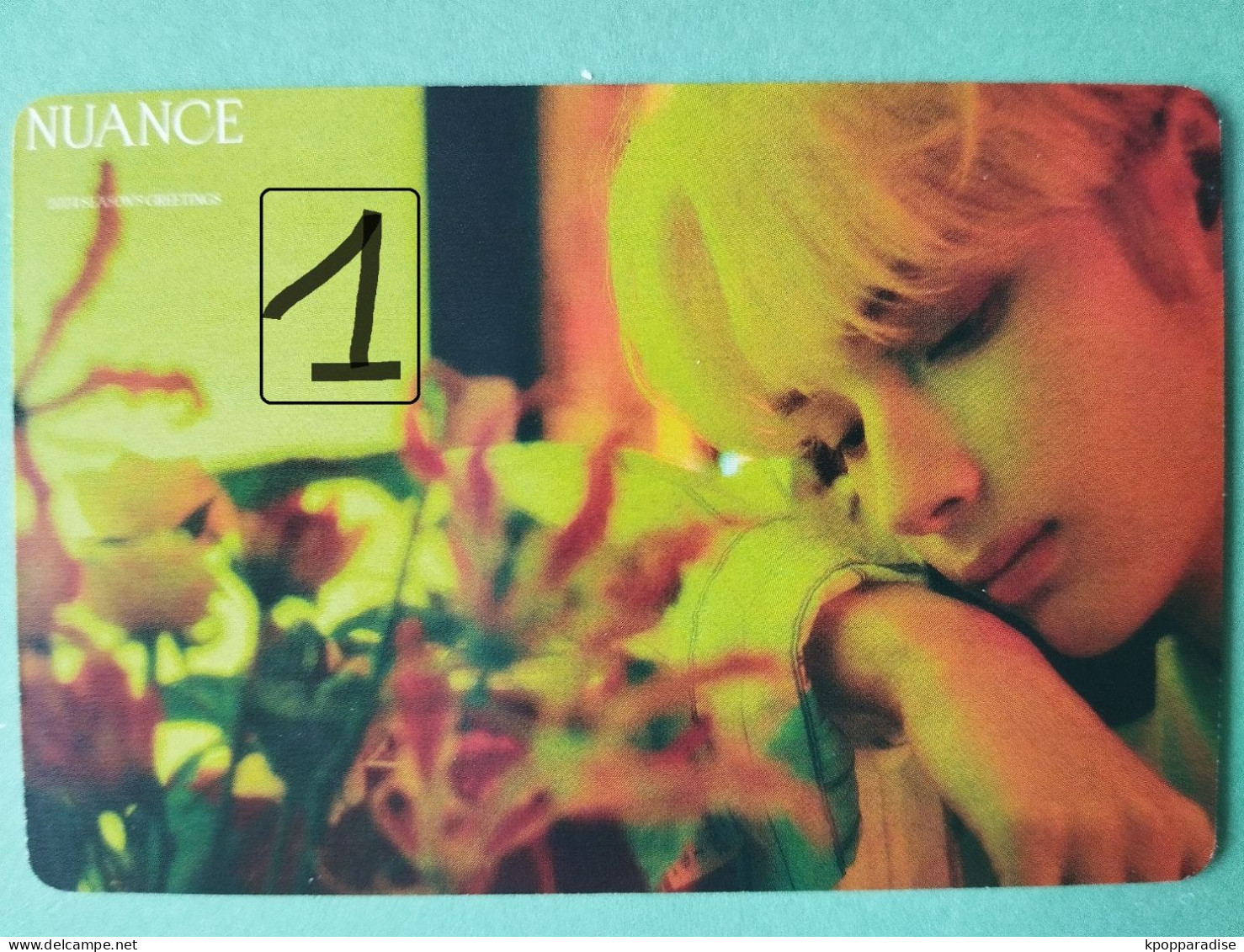 Photocard K POP Au Choix  TXT 2024 Season's Greetings Nuance Huening Kai - Autres & Non Classés