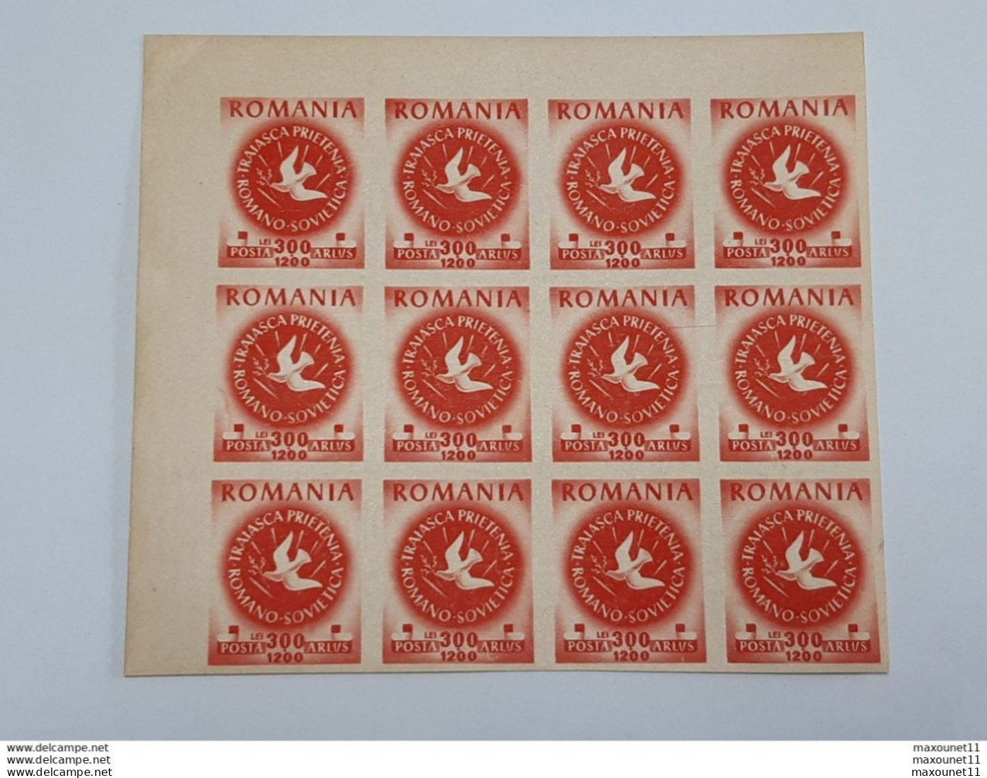 Romania - Bloc De 12 Timbres Non Dentelés Avec Gomme De Roumanie - Romano Sovietica .. Lot100 . - Andere & Zonder Classificatie