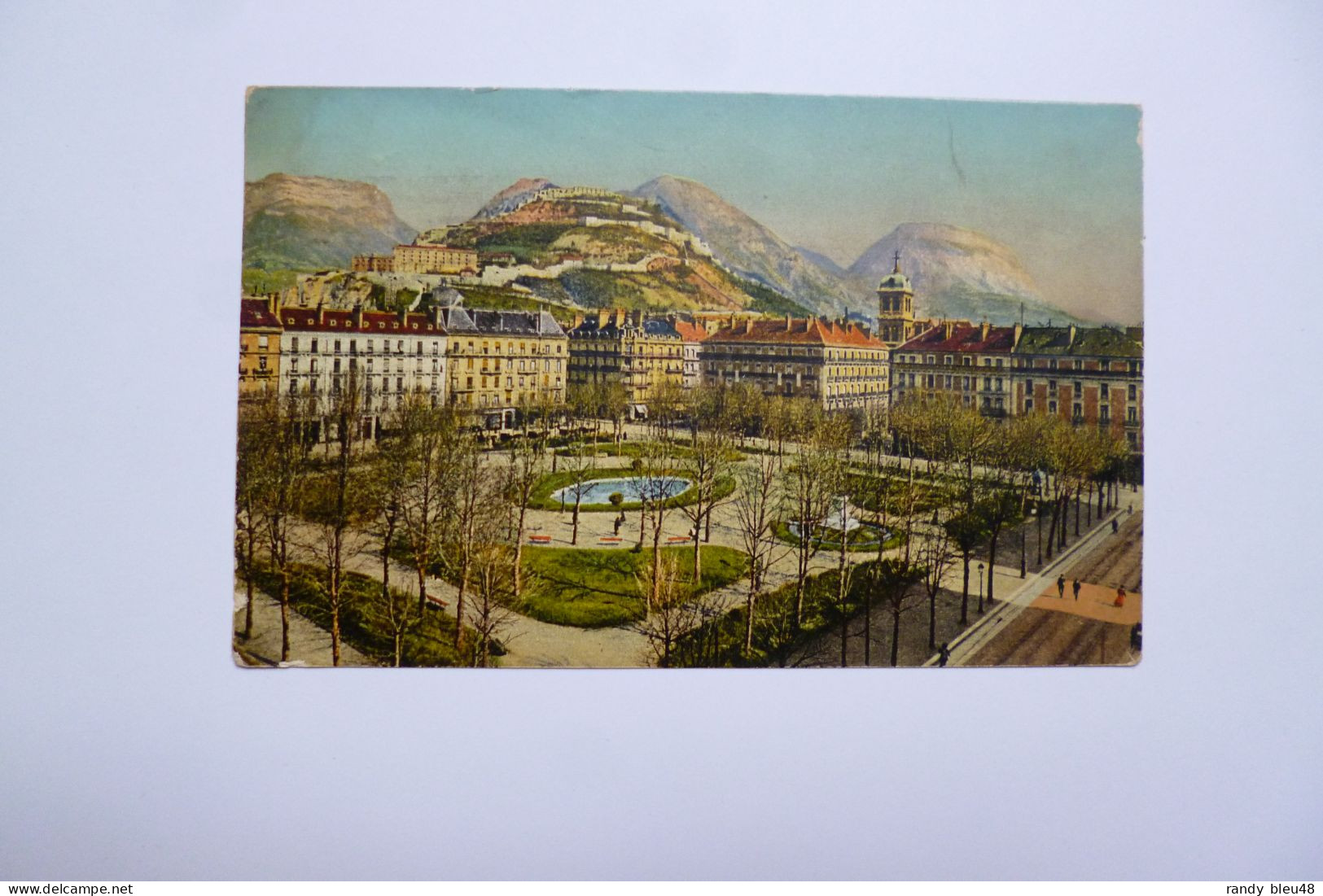 GRENOBLE  -  38  - Place Victor Hugo  -  Les Forts  -  Isère - Grenoble