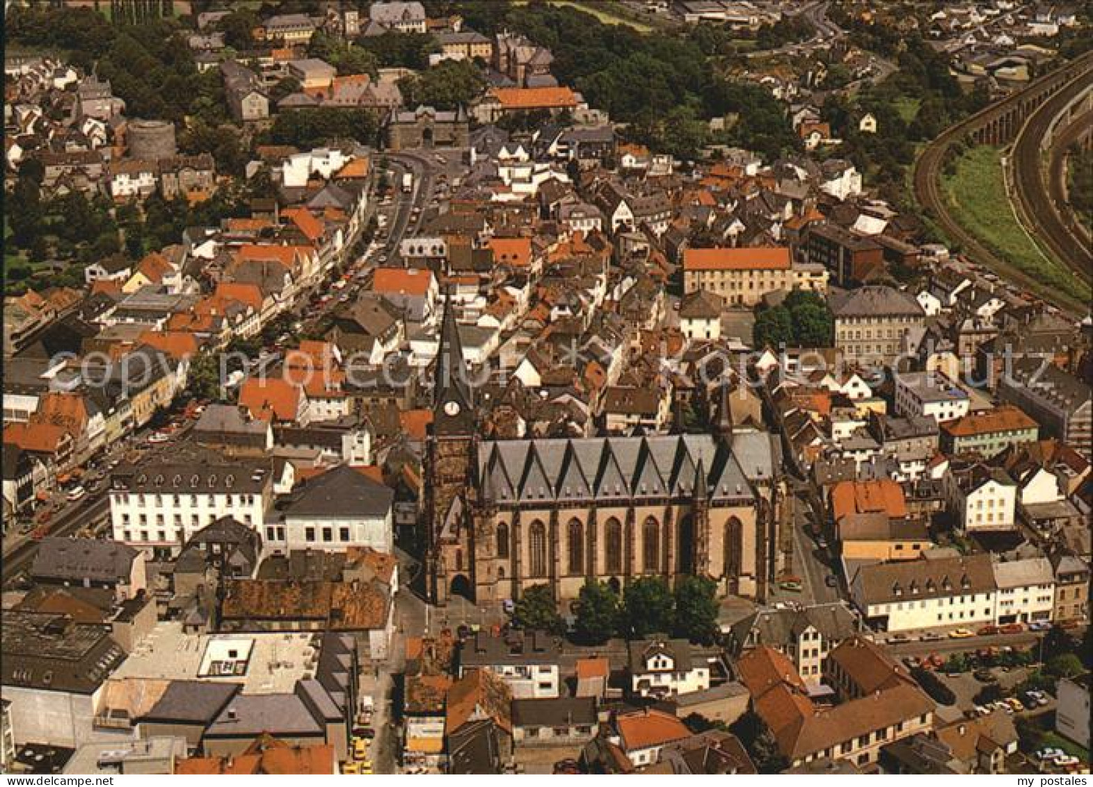 72498916 Friedberg Hessen Fliegeraufnahme Mit Liebfrauenkirche Friedberg - Friedberg