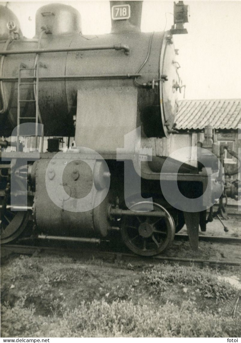 1969 REAL PHOTO FOTO 718 LOCOMOTIVA COMBOIO STEAM TRAIN STATION PORTUGAL AT151 - Treinen