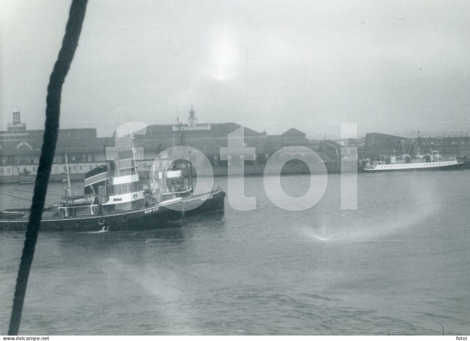 60S REAL ORIGINAL PHOTO FOTO SHIP TUGBOAT TUG SUN XXI THAMES RIVER ENGLAND UK REBOCADOR BATEAU AT447 - Boats