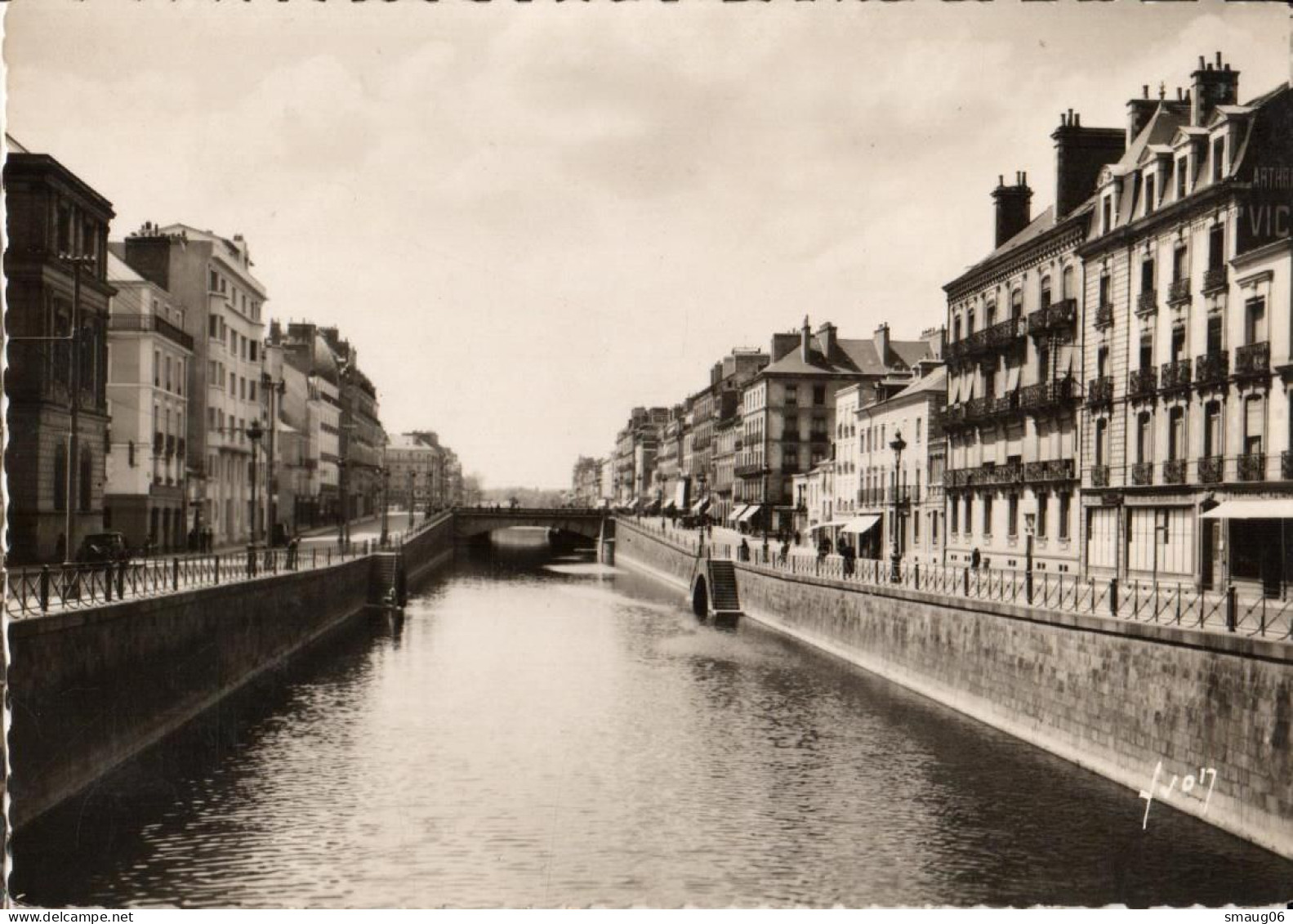 35 - RENNES - LA VILAINE ET LES QUAIS - Rennes