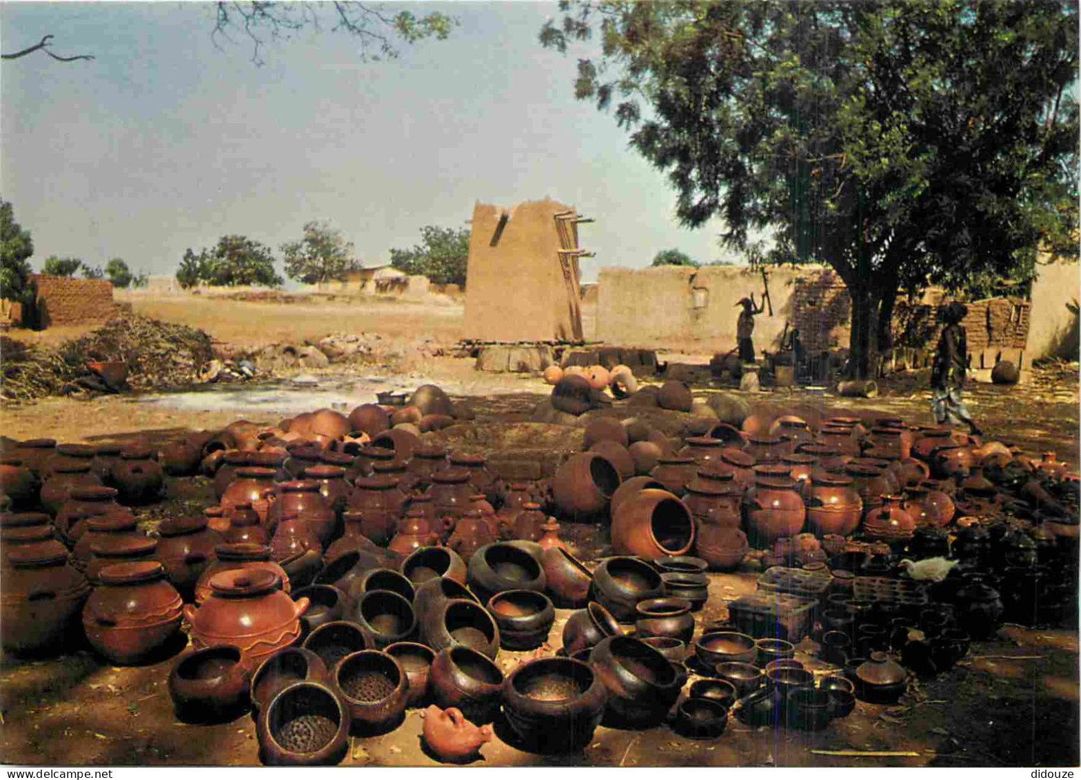 Burkina Faso - Tcheriba - Entre Koudougou Et Dedougou - Ce Village Tire Toute Sa Subsistance De La Terre - Poteries - CP - Burkina Faso