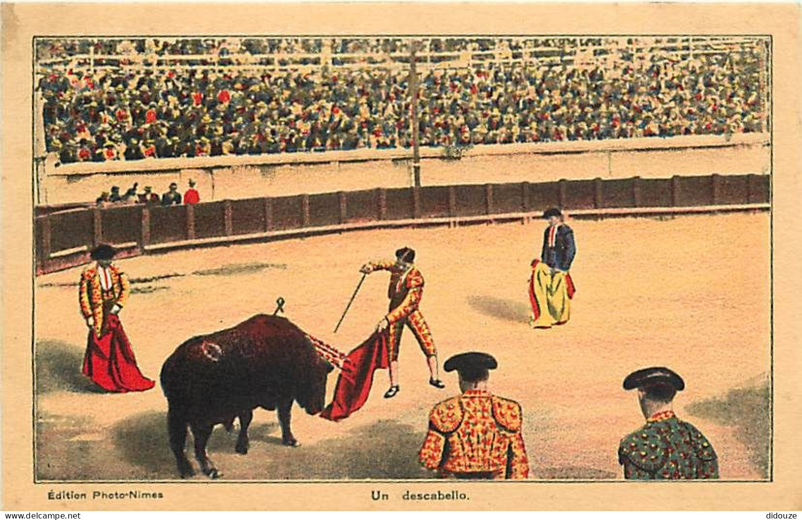 Corrida - Un Descabello - Edition Photo-Nimes - Colorisée - Art Peinture - CPM - Voir Scans Recto-Verso - Stierkampf