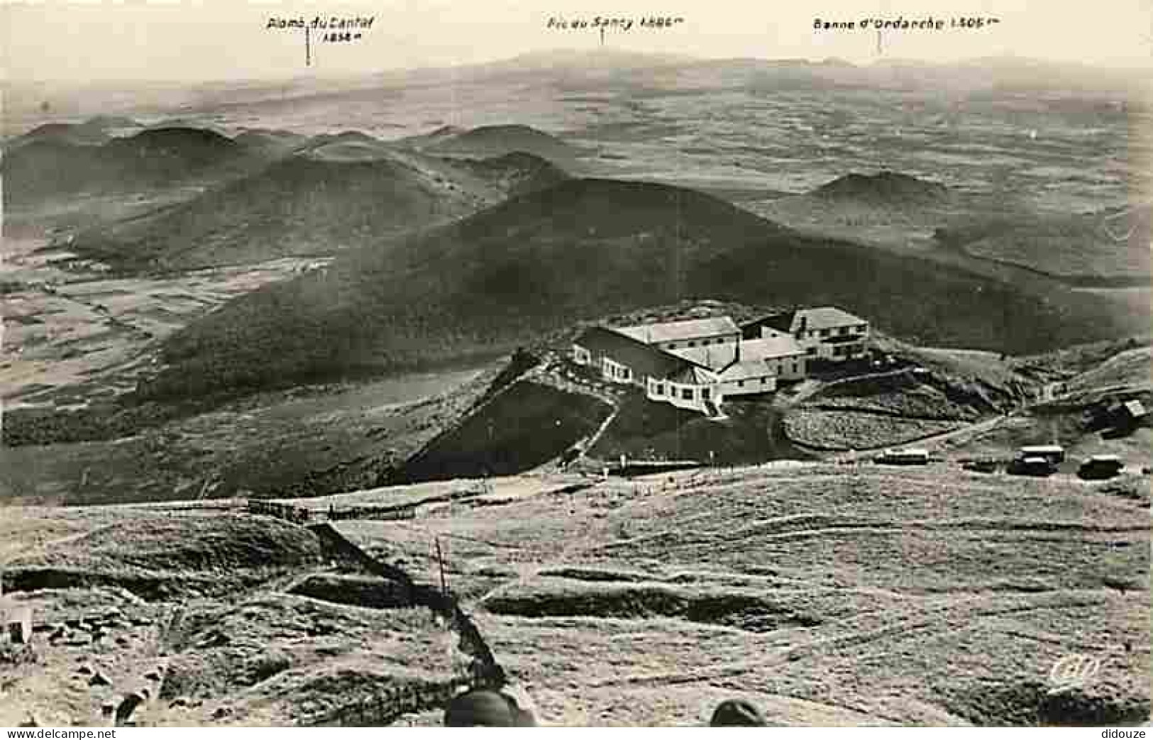 63 - Le Puy De Dome - Panorama Sud Et L'Hotellerie Vus Du Balcon D'Orientation De L'Observatoire Du Puy De Dome - CPM -  - Other & Unclassified