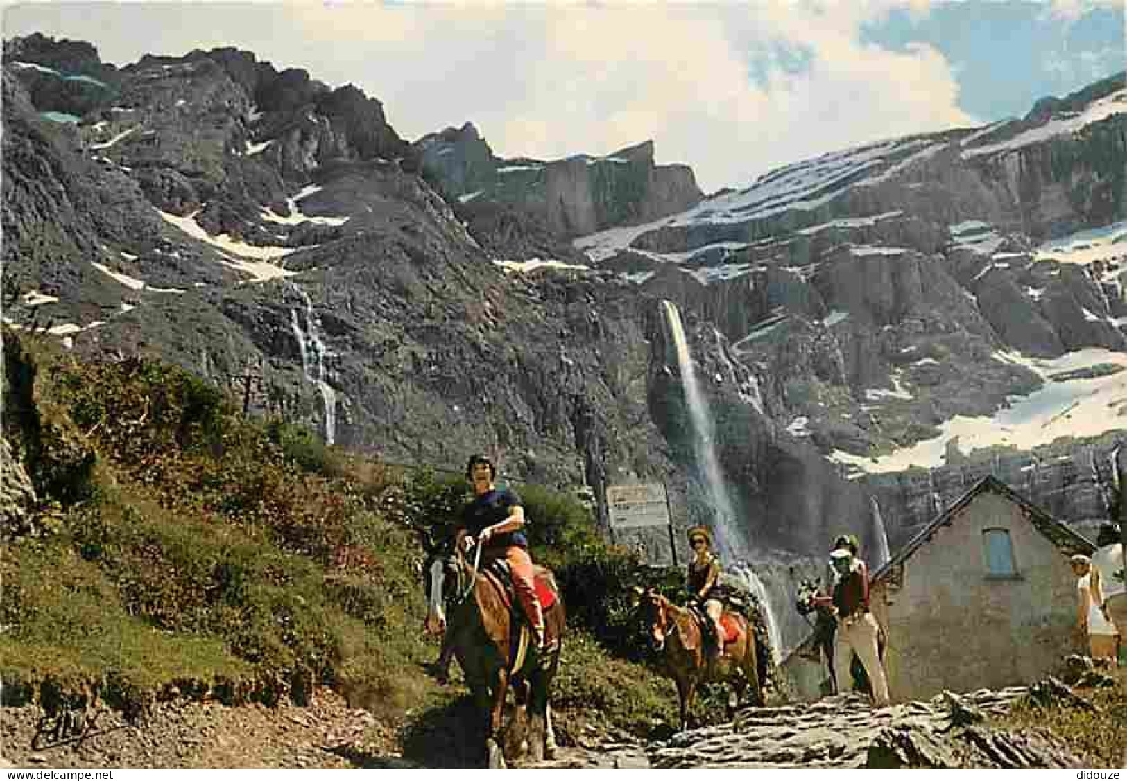 Animaux - Chevaux - Pyrénées - Cirque De Gavarnie Et Grande Cascade - Promenade Equestre - Carte Neuve - Voir Scans Rect - Horses