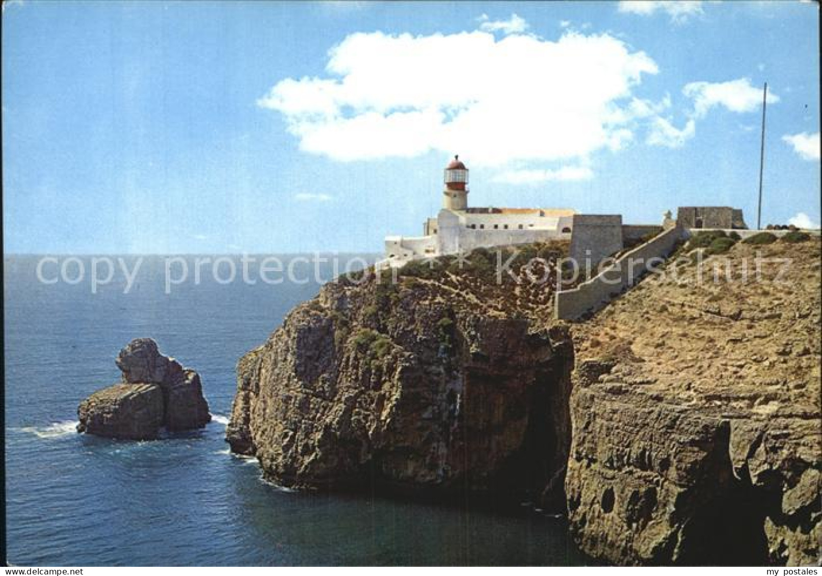 72497038 Sagres Algarve Cabo E Farol De S Vicente Kap Leuchtturm Steilkueste Sag - Autres & Non Classés